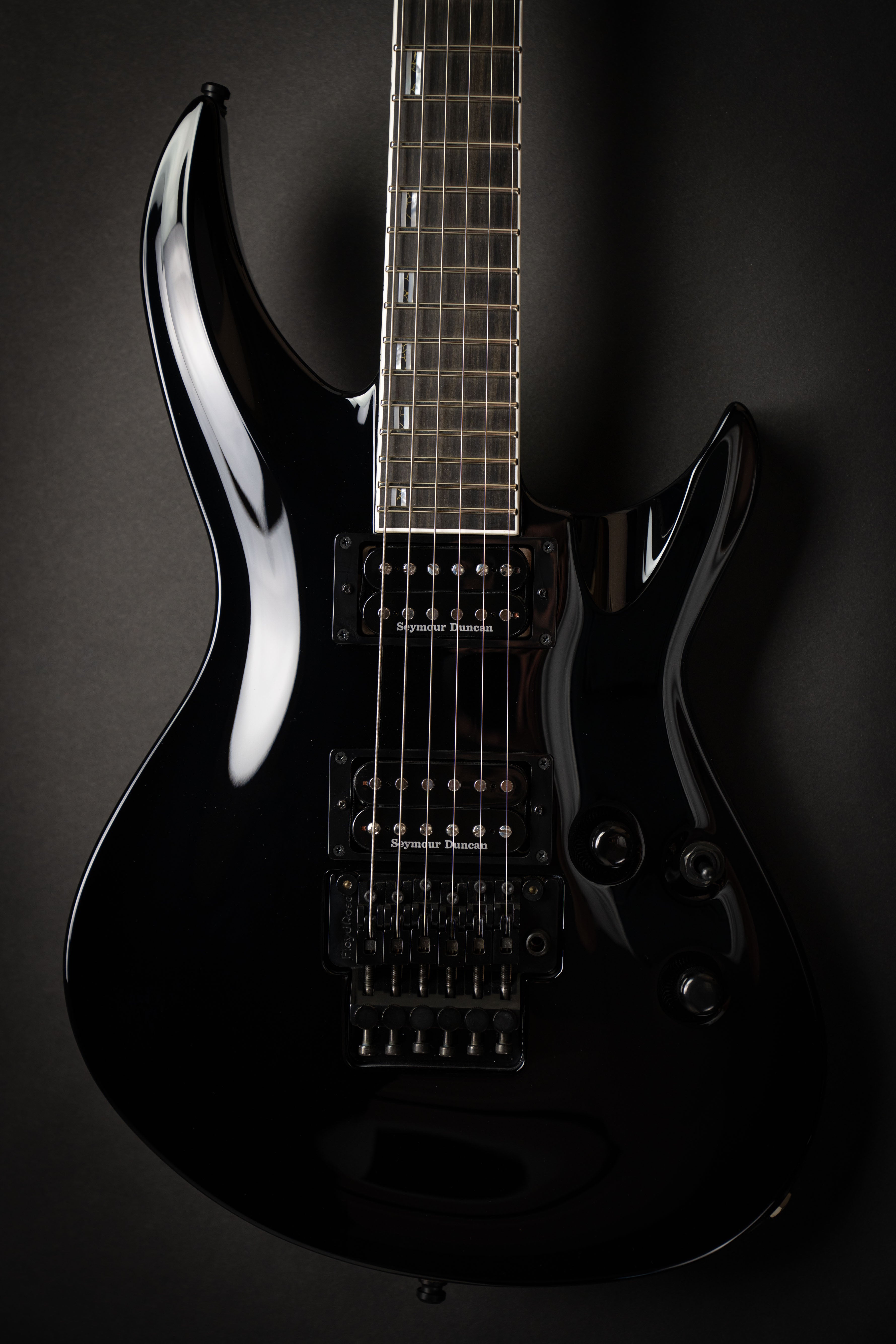 ESP Custom Shop Horizon-III Black (E4930232) – Guitars Rebellion