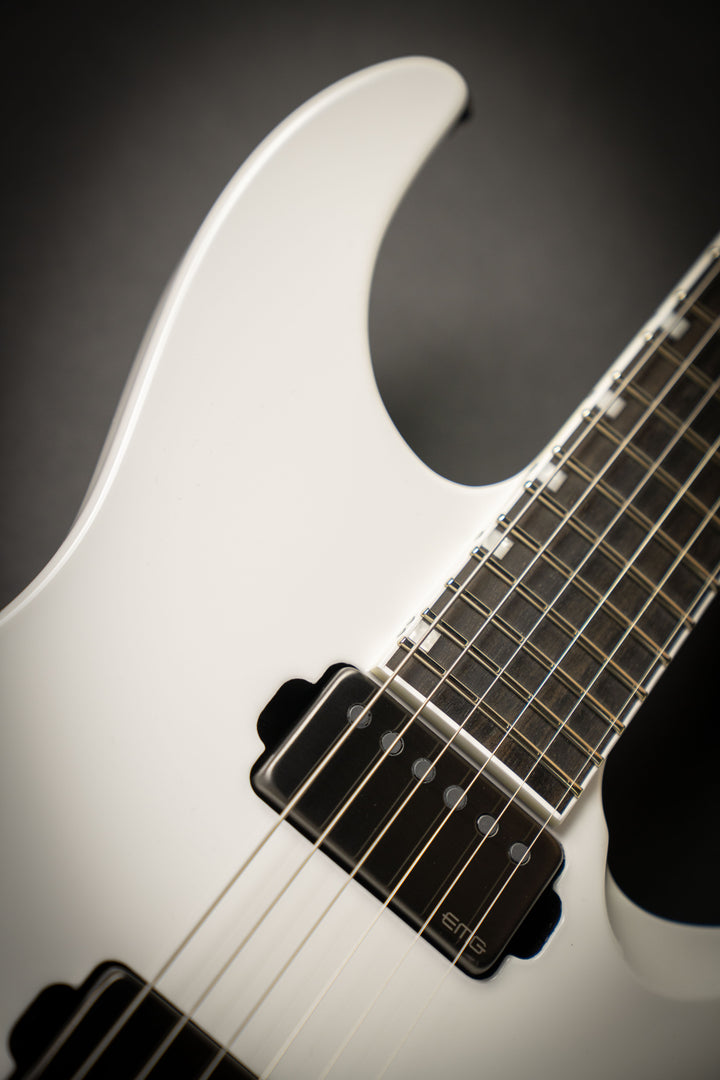 Custom Shop M-II CTM FR-E White (E2520242)