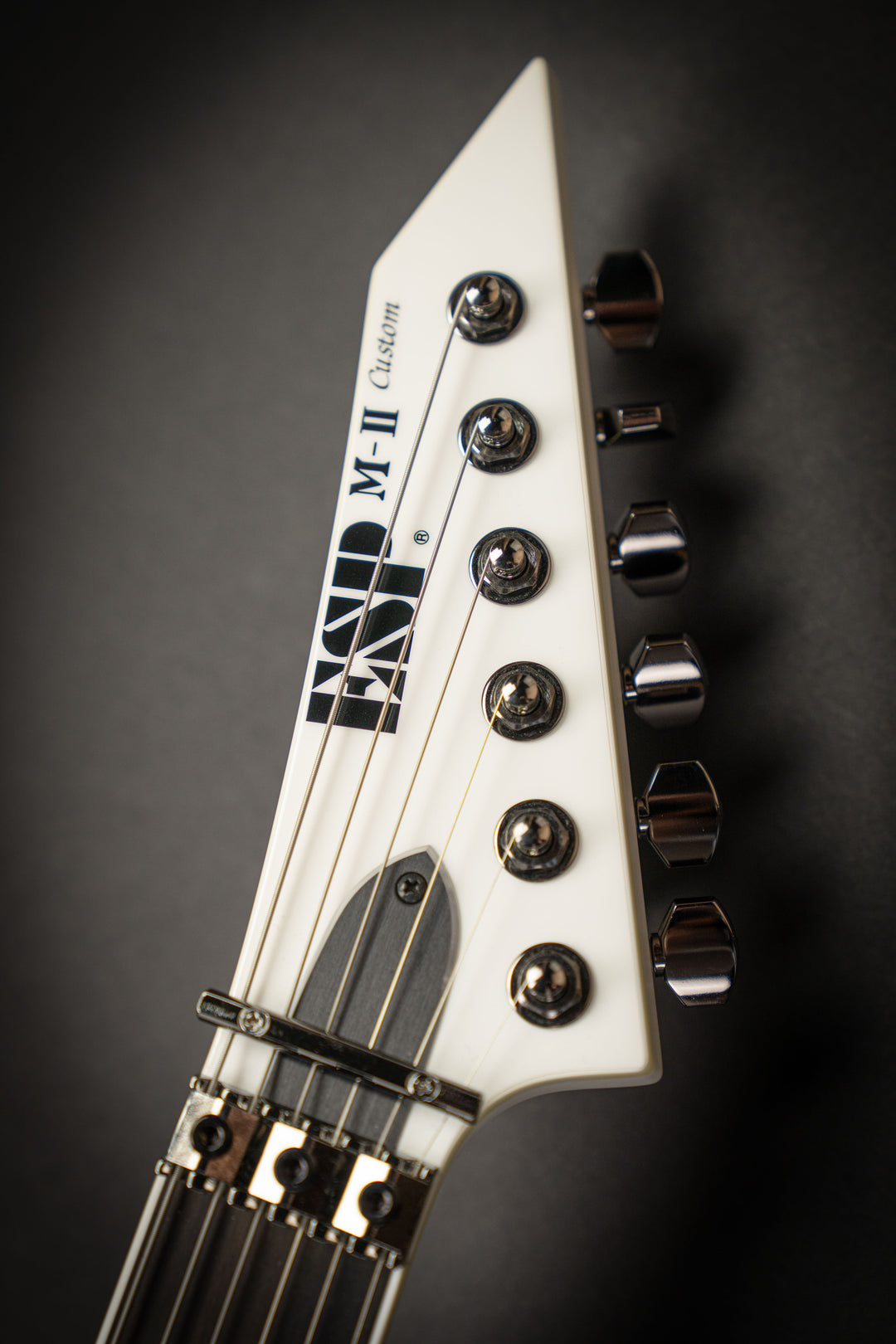 Custom Shop M-II CTM FR-E White (E2520242)