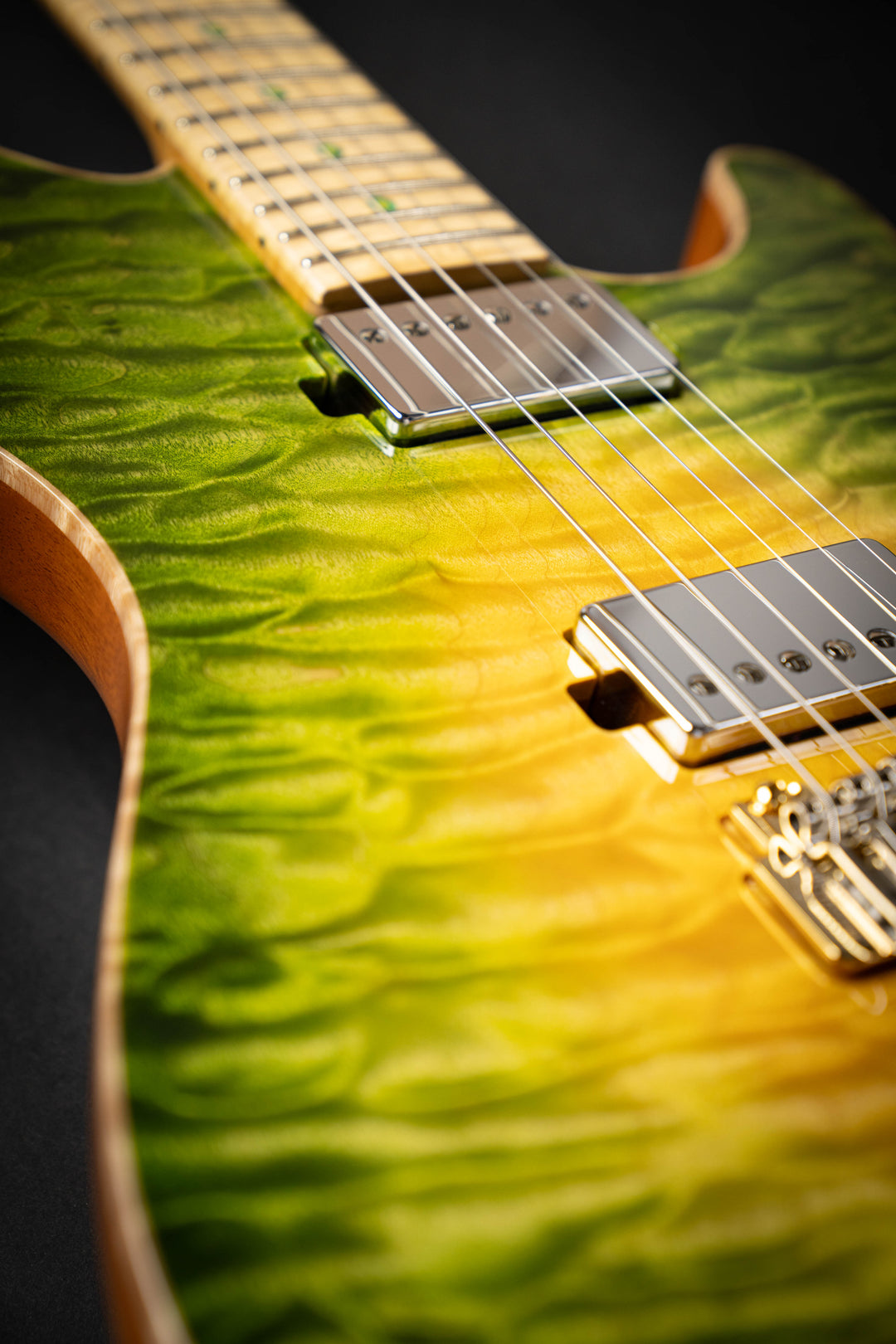 DS496E 6AQM Sour Green Lemon Burst (S240010)