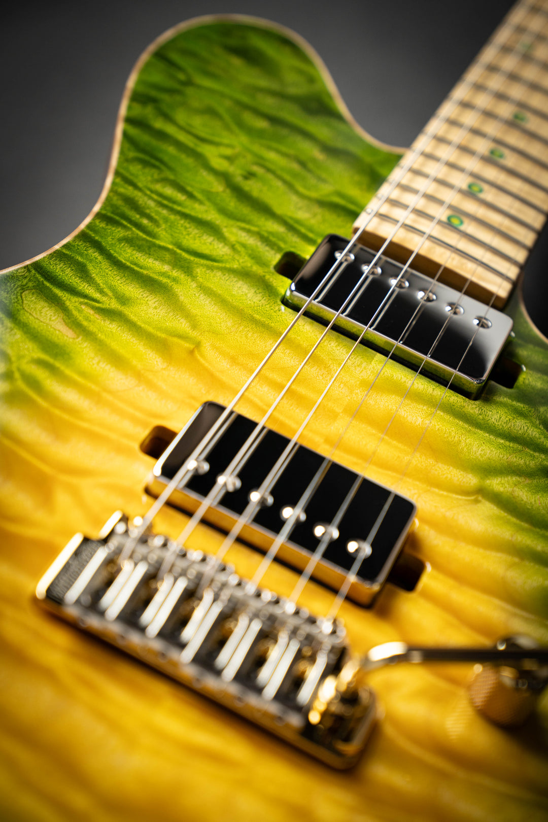 DS496E 6AQM Sour Green Lemon Burst (S240010)