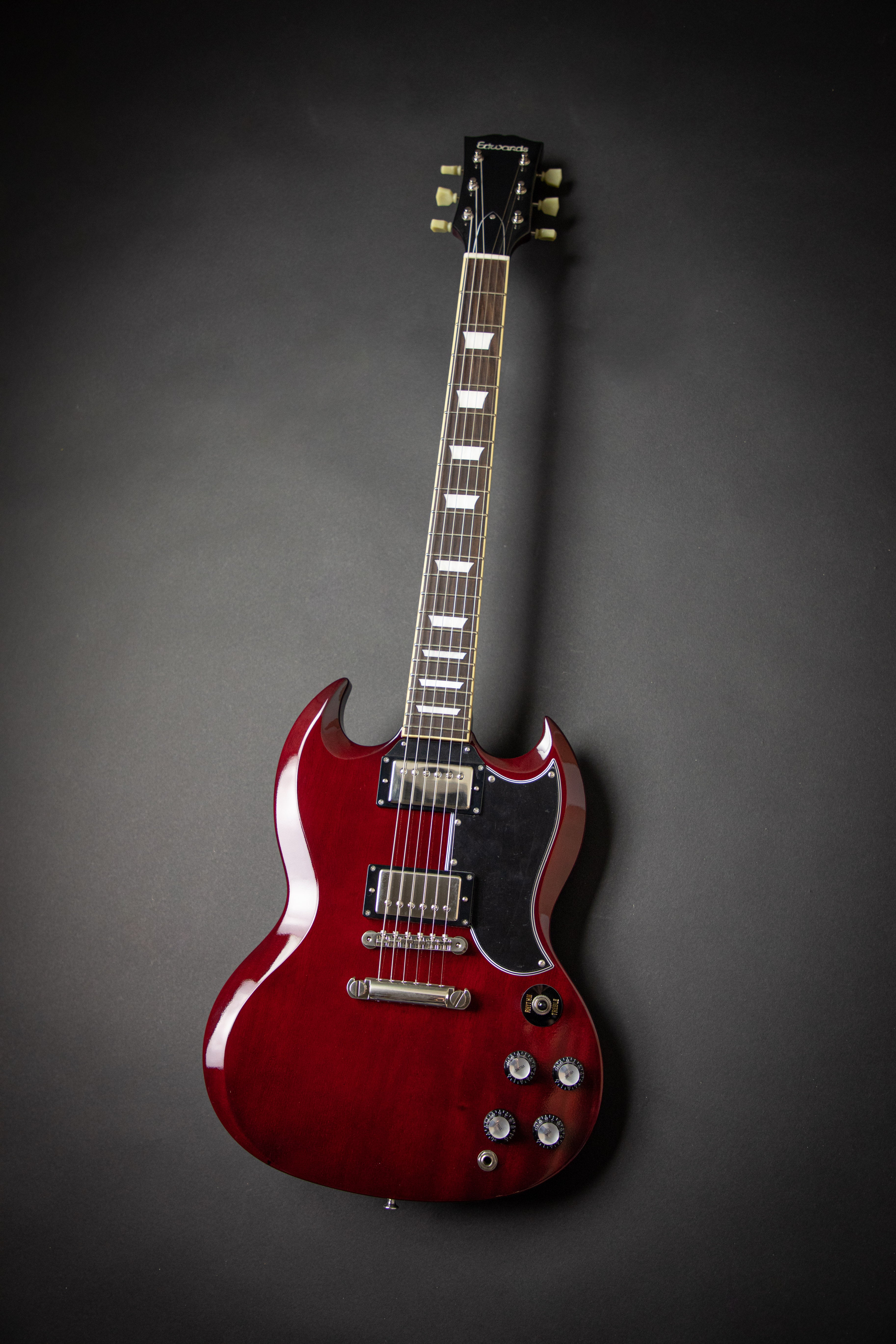 Edwards E-SG-120 LT2 Cherry (ED1810551) – Guitars Rebellion